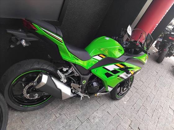 KAWASAKI NINJA 300 